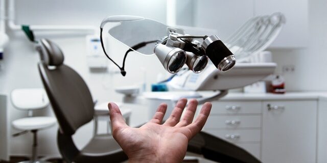 pexels-daniel-frank-305565