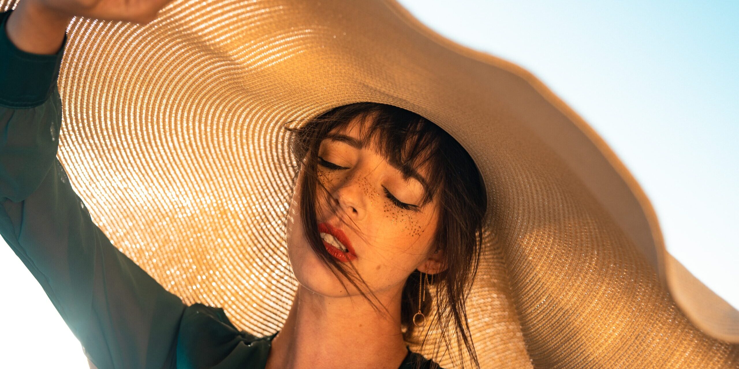 Dicas de como resgatar a pele do verão com IBRAMED - foto de abre