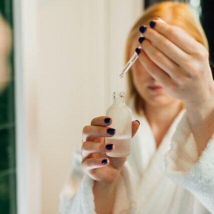 pexels-koolshooters-8945933