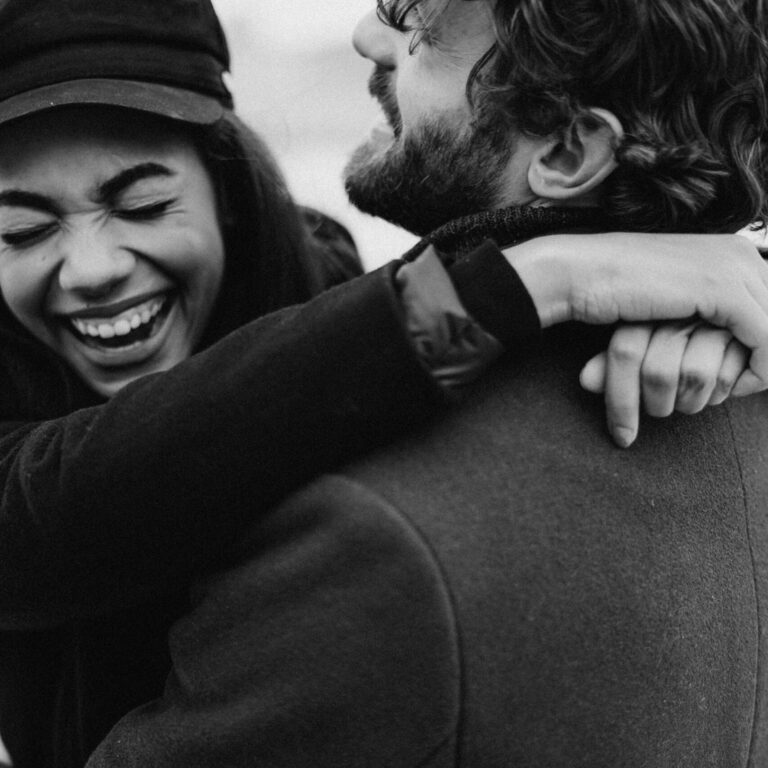 pexels-cottonbro-3692738 O poder da conversa é destaque com Nina Ferreira na L'Officiel