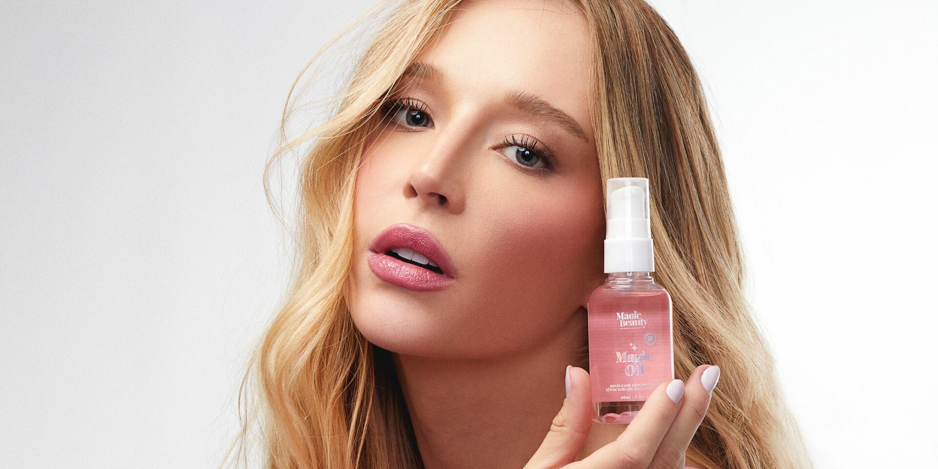 Design sem nome Duda Reis é a nova embaixadora da Magic Beauty