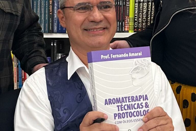 Aromaterapia: Fernando Amaral lança novo livro